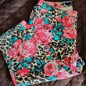 .Denim 24/7 14W Pink/Brown Animal Floral Print Button Zip 5 Pocket Crop P…